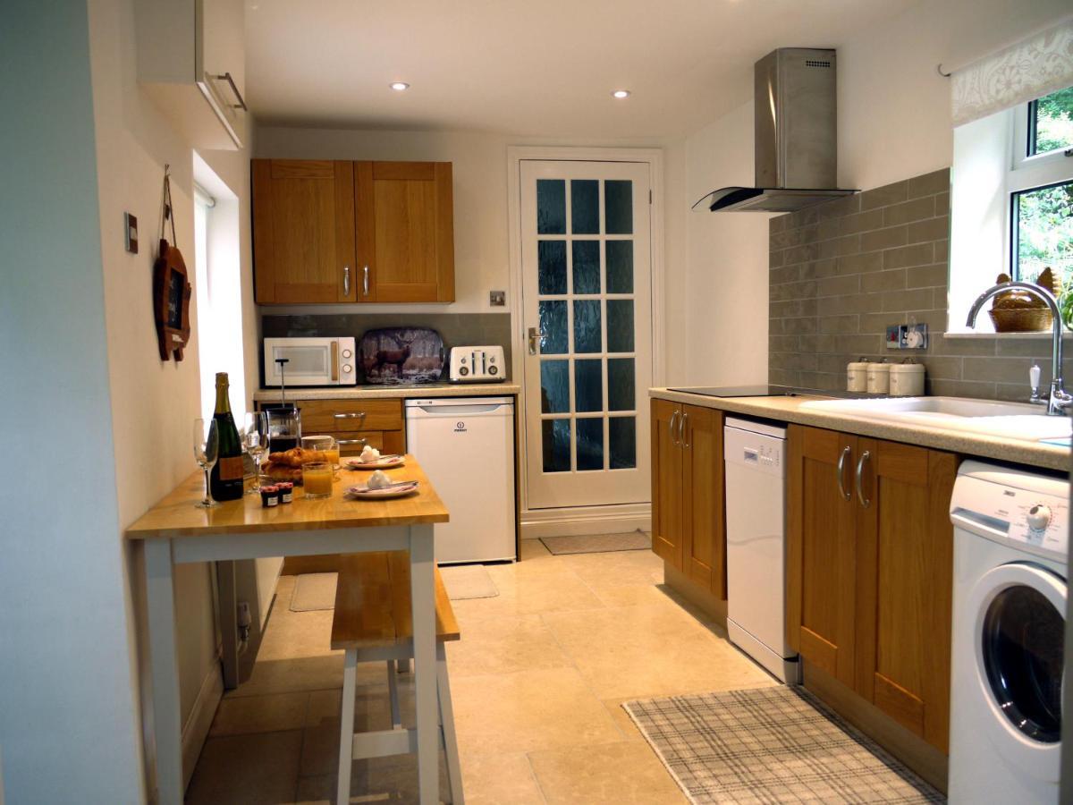 Cosy Stone Cottage, The Bungalow Perrotts Brook Cirencester Dış mekan fotoğraf